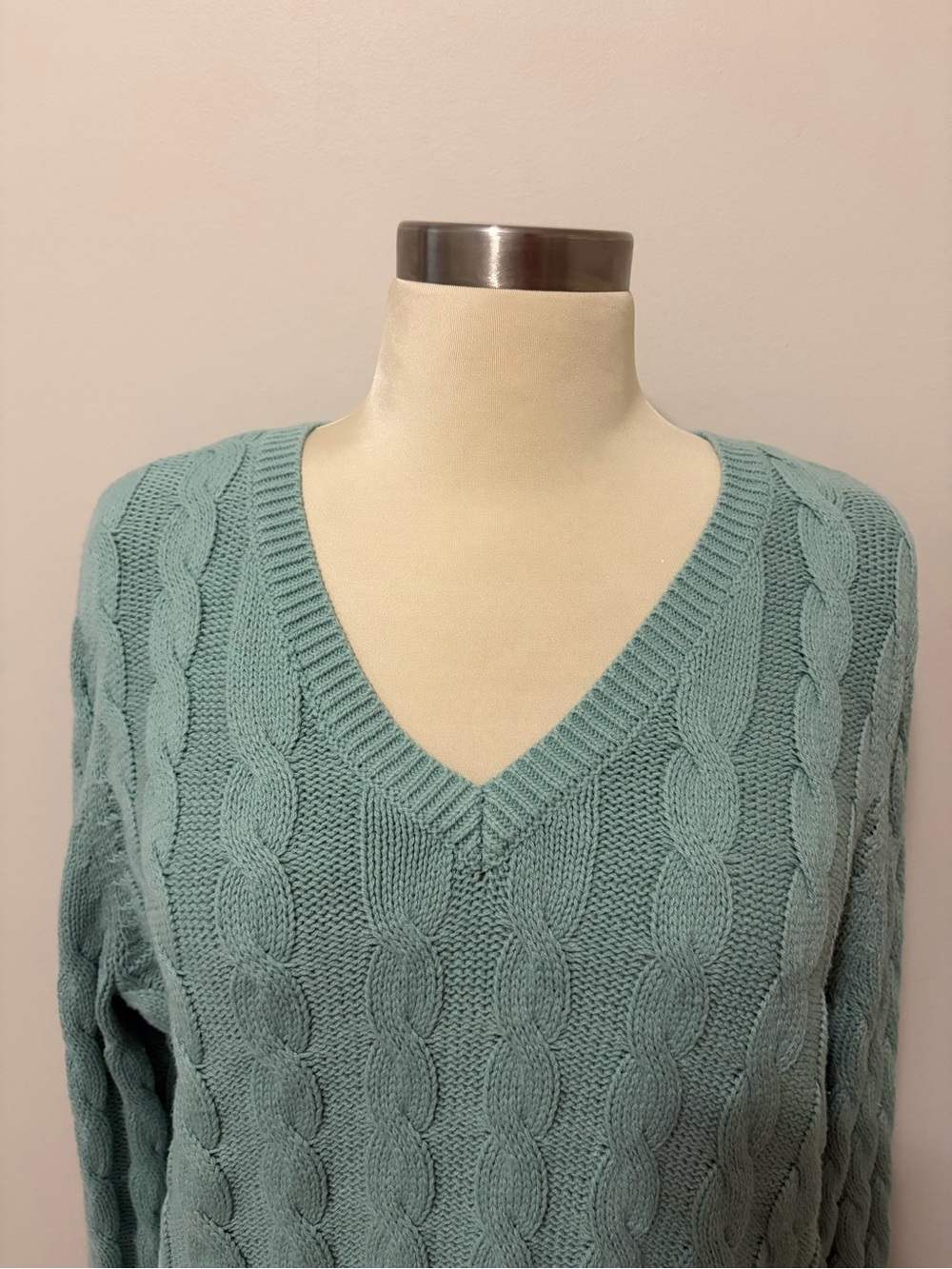 NWT Preswick & Moore L Aquifer Green Cable Knit V-Neck Sweater L - Picture 3 of 8